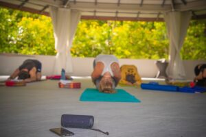 Yoga can help with healing an injury or trauma / Pixabay
