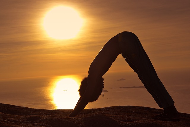 Find Freedom Through Non-Attachment: How Yoga Can Help / Pixabay
